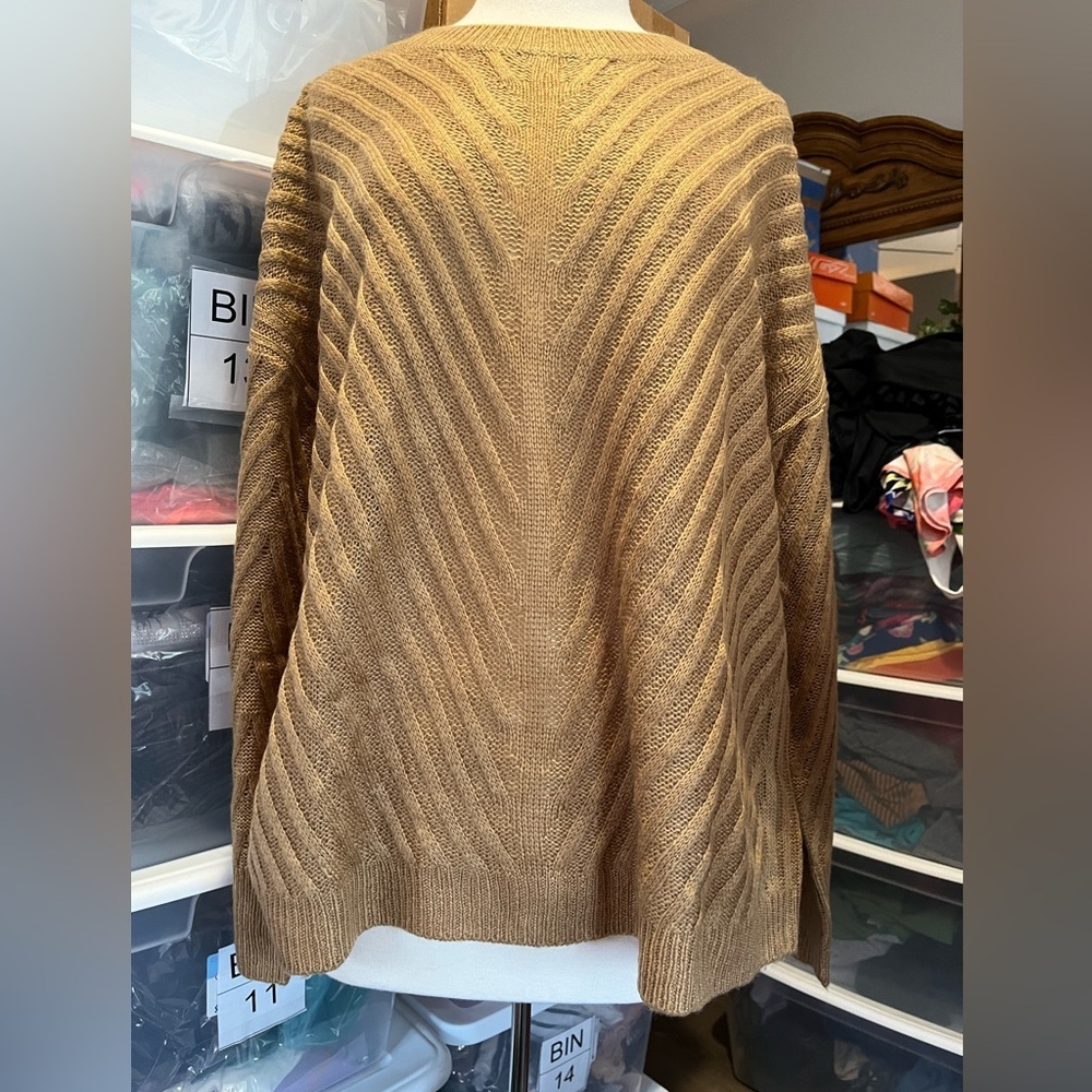 Bobeau Tan Knit Sweater